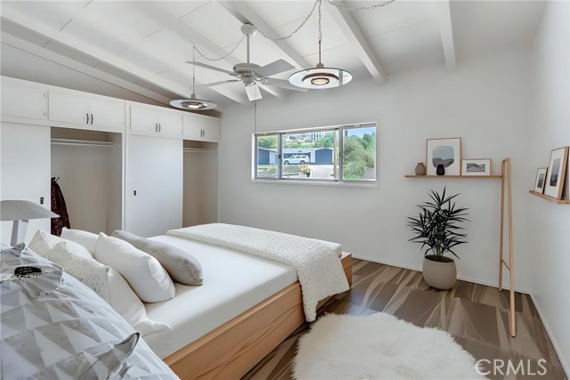 3029 Trudi Lane, Burbank CA: https://media.crmls.org/medias/e04524ac-5f63-4a9b-8bf8-36054876b54d.jpg
