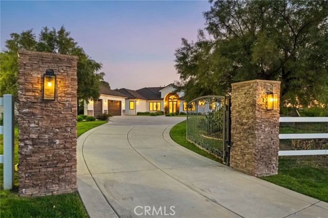 Detail Gallery Image 8 of 26 For 45090 via Tornado, Temecula,  CA 92590 - 4 Beds | 4 Baths