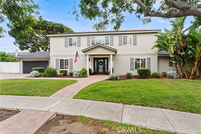 1161 Ravencrest Road, North Tustin CA: https://media.crmls.org/medias/e045be7d-bbf0-4a7f-9f02-71b6bc79aaf9.jpg