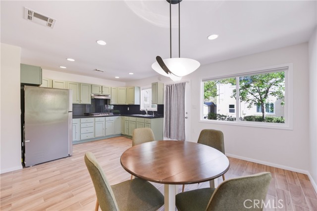 MLS #SR25224565 image #9