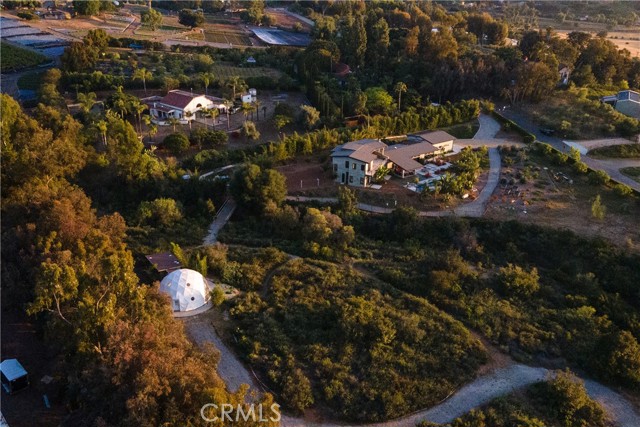 1088 Via Conca Doro, Vista CA: https://media.crmls.org/medias/e0460932-e668-4786-95a0-98305f61a02f.jpg