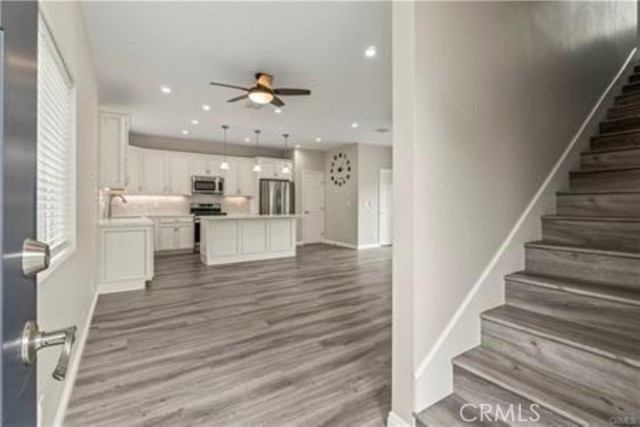 17165 Rinaldi Street, Granada Hills CA: https://media.crmls.org/medias/e0461fba-9b28-4fe8-8ba2-28b17cbe47f0.jpg