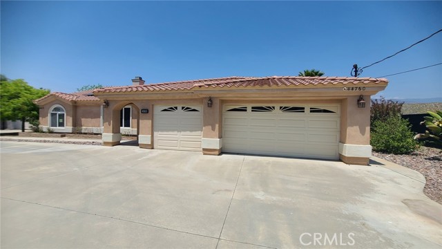 Detail Gallery Image 1 of 18 For 44760 Palm Ave, Hemet,  CA 92544 - 3 Beds | 2 Baths