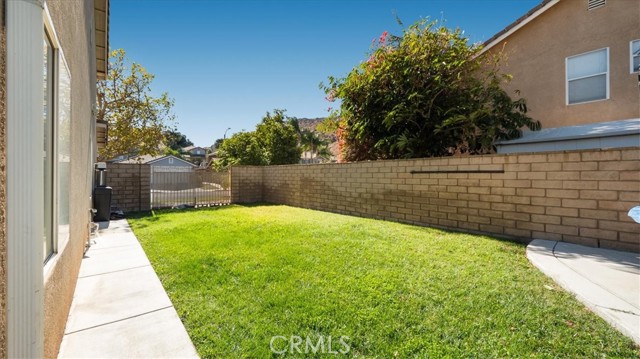 Detail Gallery Image 30 of 39 For 17036 La Vida Ct, Fontana,  CA 92337 - 4 Beds | 2/1 Baths