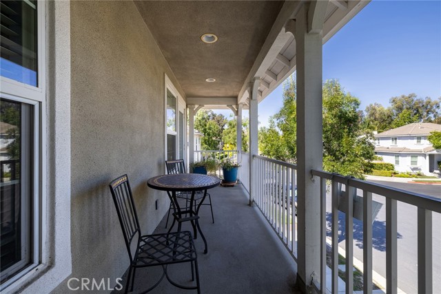 26967 Cape Cod Drive, Valencia CA: https://media.crmls.org/medias/e049d4cc-6e7d-449f-b47a-e5e26a1faef0.jpg