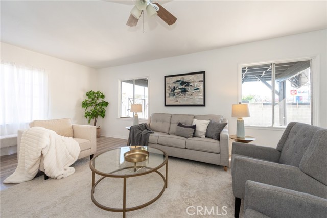1949 Lancewood Avenue, Hacienda Heights CA: https://media.crmls.org/medias/e049dc7f-9613-4cb1-842b-1e1bf3555d92.jpg