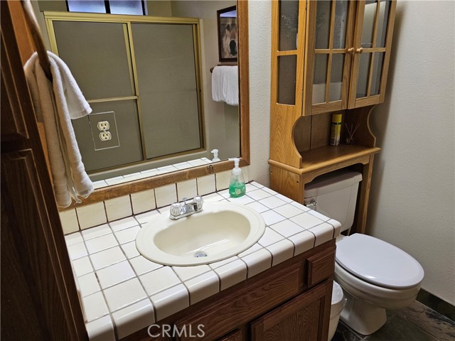 43133 Moonridge Rd, Big Bear CA: https://media.crmls.org/medias/e049dd70-dc5e-4190-ba08-2ea3674b9ed4.jpg