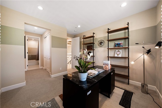 142 Salt spg, Irvine CA: https://media.crmls.org/medias/e04ad0c0-b64b-4560-9c53-410a3dd97273.jpg