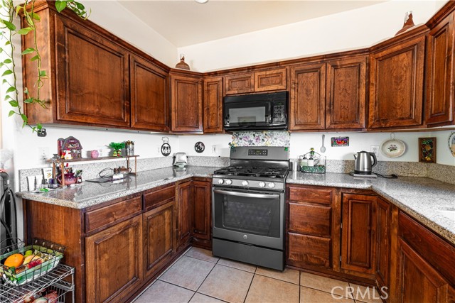 Detail Gallery Image 21 of 31 For 956 Brazil Ave, Thermal,  CA 92274 - 3 Beds | 2 Baths