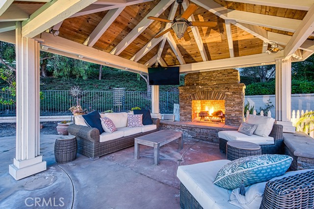 Detail Gallery Image 31 of 34 For 22 Marble Creek Ln, Coto de Caza,  CA 92679 - 5 Beds | 4 Baths