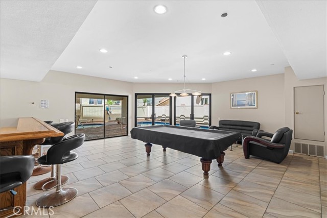 Detail Gallery Image 33 of 41 For 512 Esplanade #103,  Redondo Beach,  CA 90277 - 2 Beds | 2 Baths