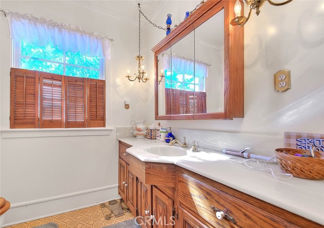 Detail Gallery Image 13 of 71 For 477 W Center, Covina,  CA 91723 - 3 Beds | 2 Baths