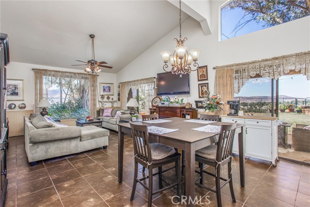 Detail Gallery Image 14 of 56 For 435 W Indian School Ln, Banning,  CA 92220 - 4 Beds | 3 Baths