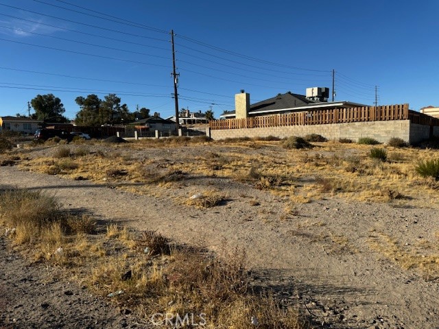Detail Gallery Image 3 of 5 For 971 Arroyo Dr, Barstow,  CA 92311 - – Beds | – Baths