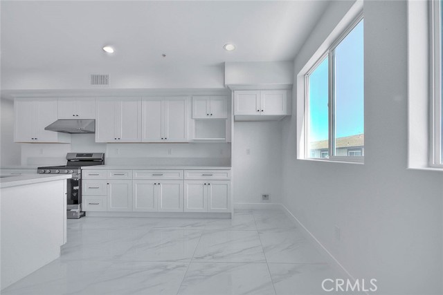 Detail Gallery Image 13 of 33 For 7341 9th St #5,  Buena Park,  CA 90621 - 2 Beds | 2 Baths