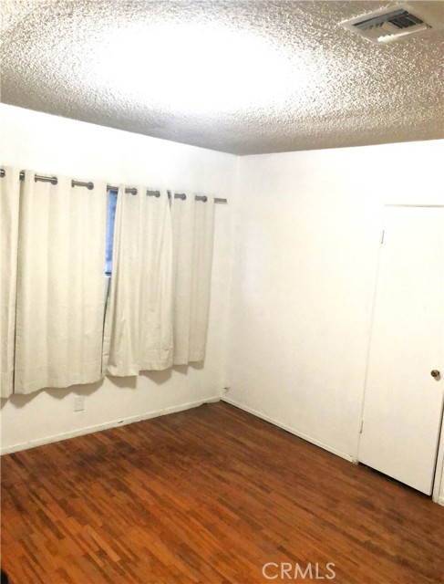 Detail Gallery Image 24 of 42 For 8808 Olive, Bellflower,  CA 90706 - 3 Beds | 2 Baths