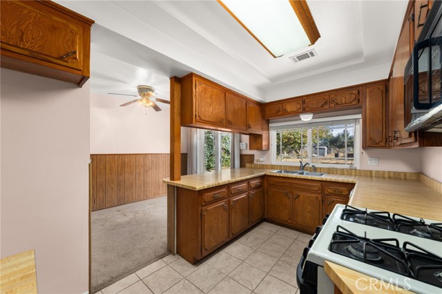 Detail Gallery Image 9 of 42 For 4623 Center Ave, Norco,  CA 92860 - 3 Beds | 2 Baths