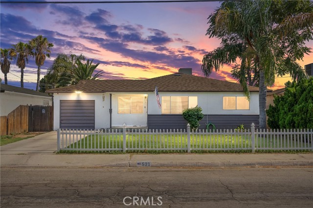 Detail Gallery Image 1 of 1 For 521 Beardsley Ave, Bakersfield,  CA 93308 - 3 Beds | 2 Baths