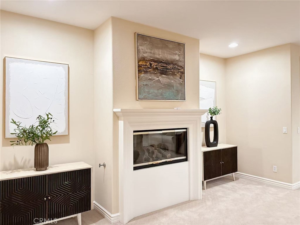 MLS #OC25245828 image #24