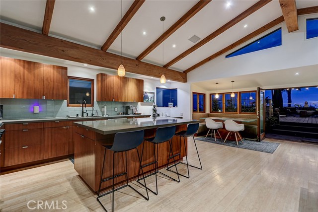 3205 Bayview Drive, Manhattan Beach, California 90266, 5 Bedrooms Bedrooms, ,5 BathroomsBathrooms,Residential,For Sale,Bayview,SB26067701