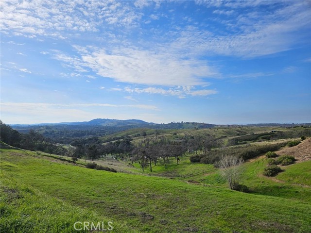 Detail Gallery Image 6 of 10 For 1121 Paradise Peak, Valley Springs,  CA 95252 - – Beds | – Baths