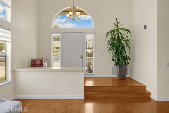 4350 Bennington Court, Chino CA: https://media.crmls.org/medias/e05157c0-8e2c-48ef-9d43-804af31b1da4.jpg