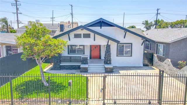 MLS# DW23121686