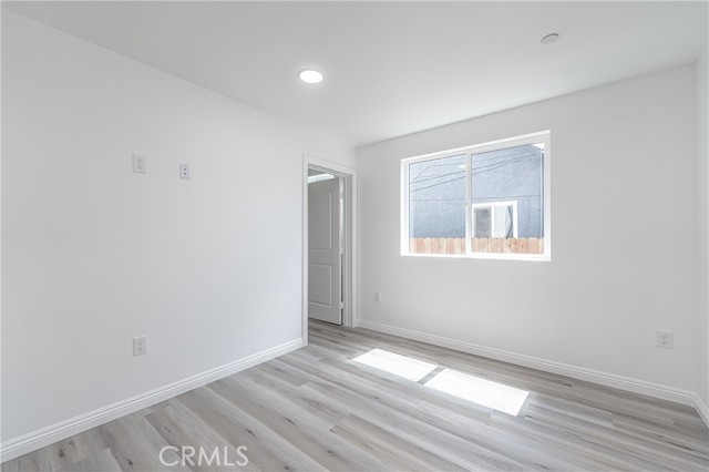 Detail Gallery Image 14 of 72 For 3653 Halldale Ave, Los Angeles,  CA 90018 - – Beds | – Baths