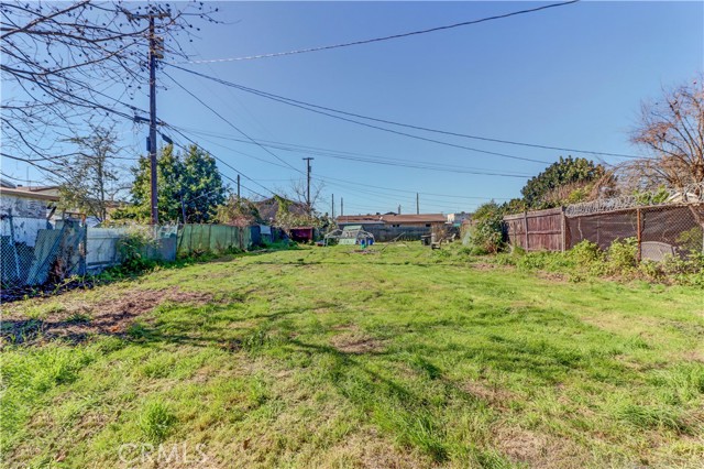1946 115th Street, Los Angeles, California 90059, 3 Bedrooms Bedrooms, ,1 BathroomBathrooms,Single Family Residence,For Sale,115th,OC24032060