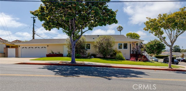 456 Avenue E, Redondo Beach, California 90277, 2 Bedrooms Bedrooms, ,1 BathroomBathrooms,Residential,Sold,Avenue E,SB23137074