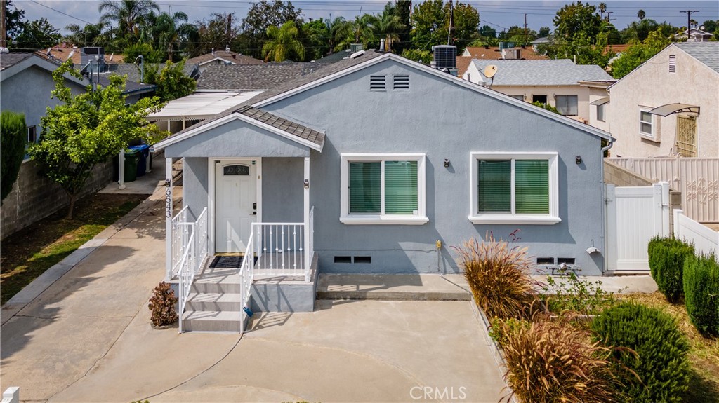 6543 Teesdale Avenue, Valley Glen, CA 91606