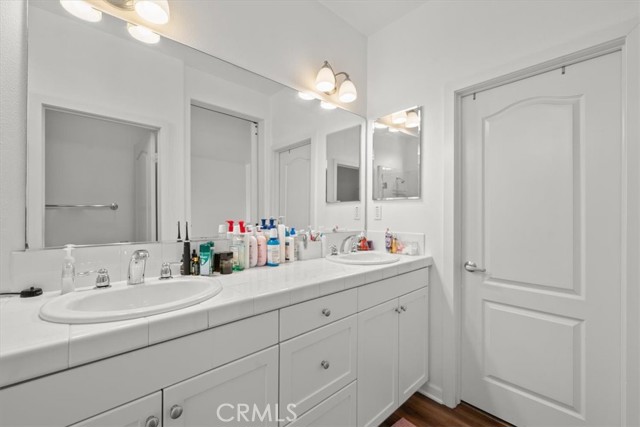 5405 W 149th Place, Hawthorne CA: https://media.crmls.org/medias/e052e2a3-4b1e-4d19-ac7b-ef9b655ea1a9.jpg