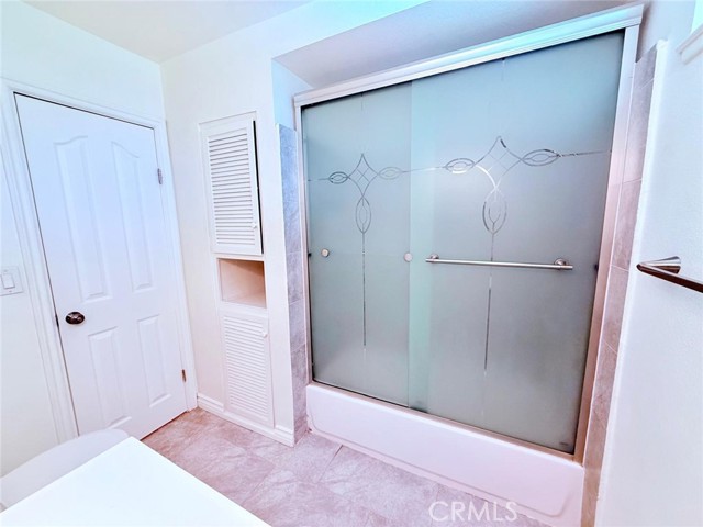 24811 Calle El Toro Grande, Lake Forest CA: https://media.crmls.org/medias/e053fa29-38cb-4beb-a93e-2fd76d583944.jpg