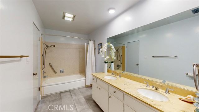 649 Paseo De La Playa, Redondo Beach CA: https://media.crmls.org/medias/e053fe30-e533-4428-8775-e1342795524e.jpg