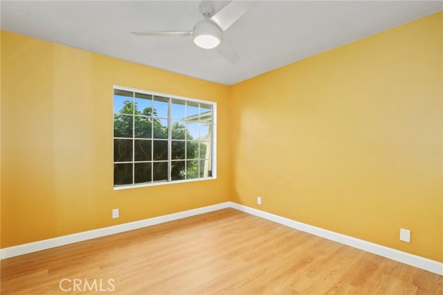 Detail Gallery Image 26 of 43 For 11001 Limerick Ave, Chatsworth,  CA 91311 - 4 Beds | 2/1 Baths