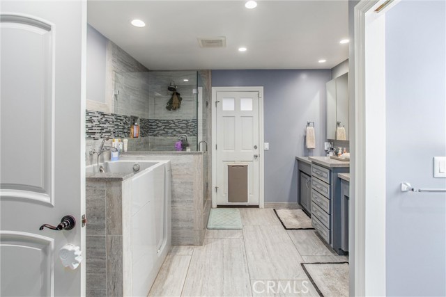 Detail Gallery Image 28 of 45 For 2279 N Campus Ave, Upland,  CA 91784 - 4 Beds | 2/1 Baths