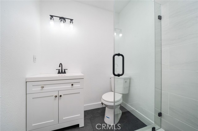 321 W Scott Street, Rialto CA: https://media.crmls.org/medias/e0554b8a-057a-47d5-82c8-0dbd061f781b.jpg