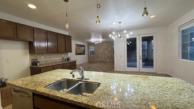 345 W Saint Andrews Street, Ontario CA: https://media.crmls.org/medias/e0556e9e-8d87-49de-81bd-d134250bc79e.jpg