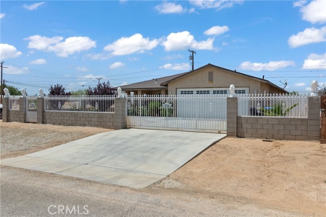 Detail Gallery Image 6 of 30 For 21025 Orchid Dr, California City,  CA 93505 - 3 Beds | 2 Baths