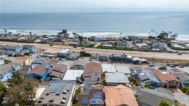 3166 Shearer Avenue, Cayucos CA: https://media.crmls.org/medias/e0571425-b69f-46a4-93c5-f7e9df958c0a.jpg