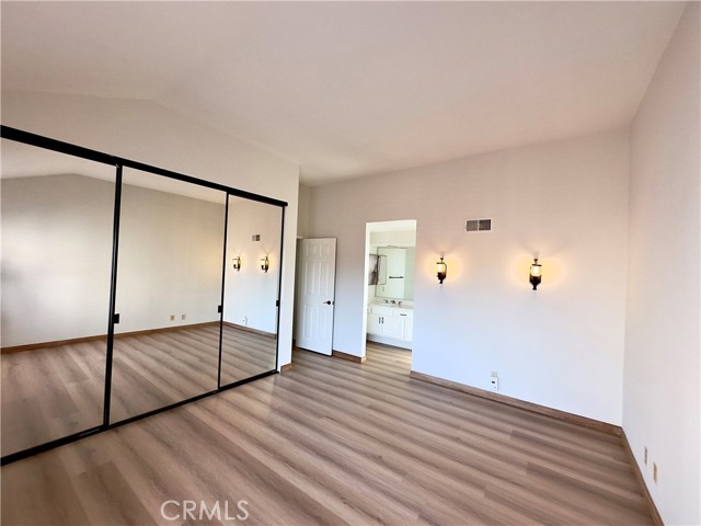 Detail Gallery Image 14 of 22 For 14 Vercelli, Irvine,  CA 92620 - 3 Beds | 2/1 Baths