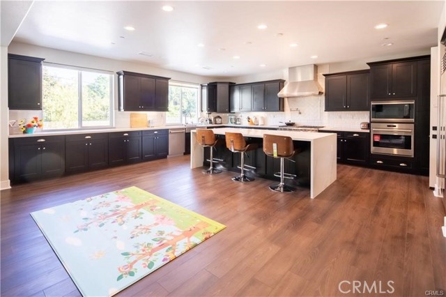 Detail Gallery Image 13 of 28 For 3827 Laurita Ave, Pasadena,  CA 91107 - 5 Beds | 5 Baths