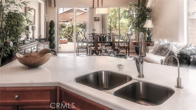 Detail Gallery Image 5 of 54 For 81535 Avenida De Baile, Indio,  CA 92203 - 2 Beds | 2 Baths