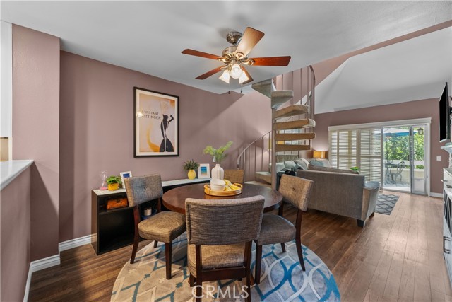 23957 Arroyo Park Drive, Valencia CA: https://media.crmls.org/medias/e058acd1-4dd4-4e5a-9573-50f800e817de.jpg