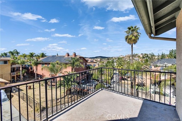 Detail Gallery Image 21 of 37 For 29641 Vacation Dr, Canyon Lake,  CA 92587 - 4 Beds | 3/1 Baths