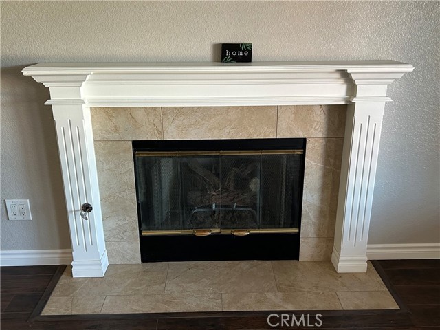 Detail Gallery Image 19 of 25 For 806 El Dorado Ct, Lake Elsinore,  CA 92530 - 4 Beds | 2/1 Baths