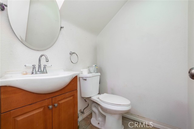 Detail Gallery Image 11 of 23 For 1329 N Elderberry Ave, Ontario,  CA 91762 - 2 Beds | 1/1 Baths