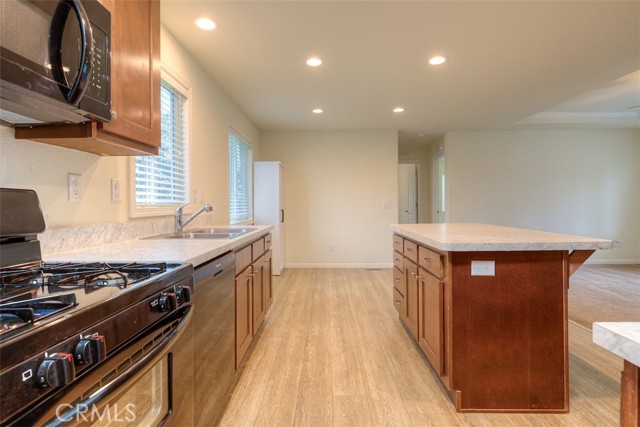 Detail Gallery Image 9 of 41 For 3625 Charqui Ct, Oroville,  CA 95965 - 3 Beds | 2 Baths
