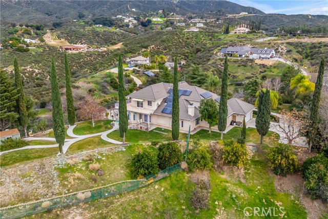 Detail Gallery Image 3 of 31 For 37289 Valgio Dr, Calimesa,  CA 92320 - 3 Beds | 3/1 Baths