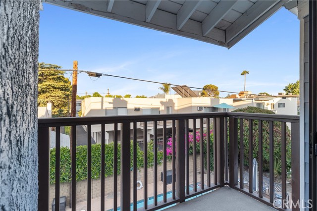 Detail Gallery Image 23 of 46 For 5100 Riverton Ave #14,  North Hollywood,  CA 91601 - 3 Beds | 2/1 Baths